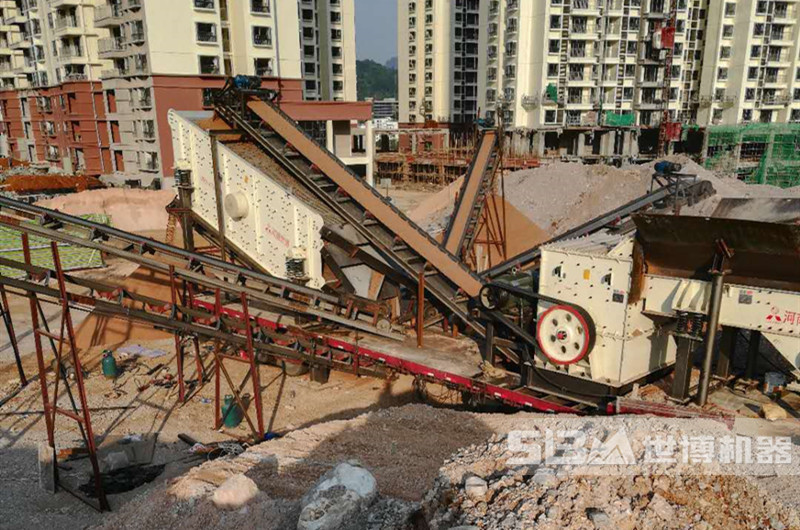1616方箱破碎機破碎建筑垃圾現場圖